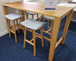 High Bench & 4 stools